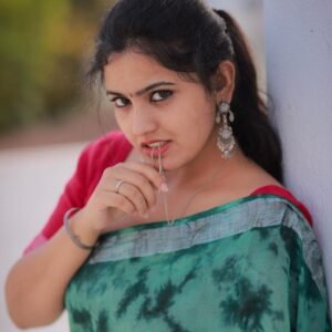 Beautiful Indian Women Photos