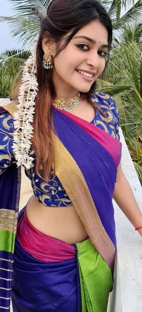 Beautiful Indian Women Photos