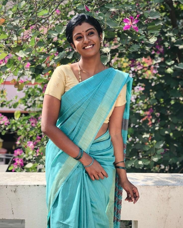 Traditional Girl Images