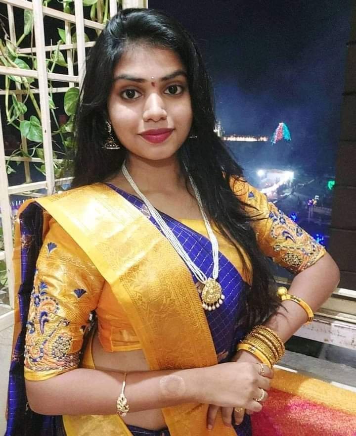 Traditional Girl Images