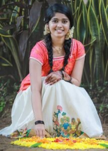 Traditional Girl Images