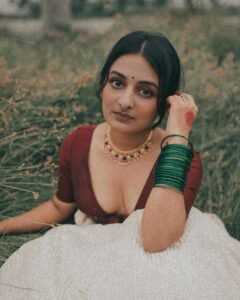 Indian Girl Photos