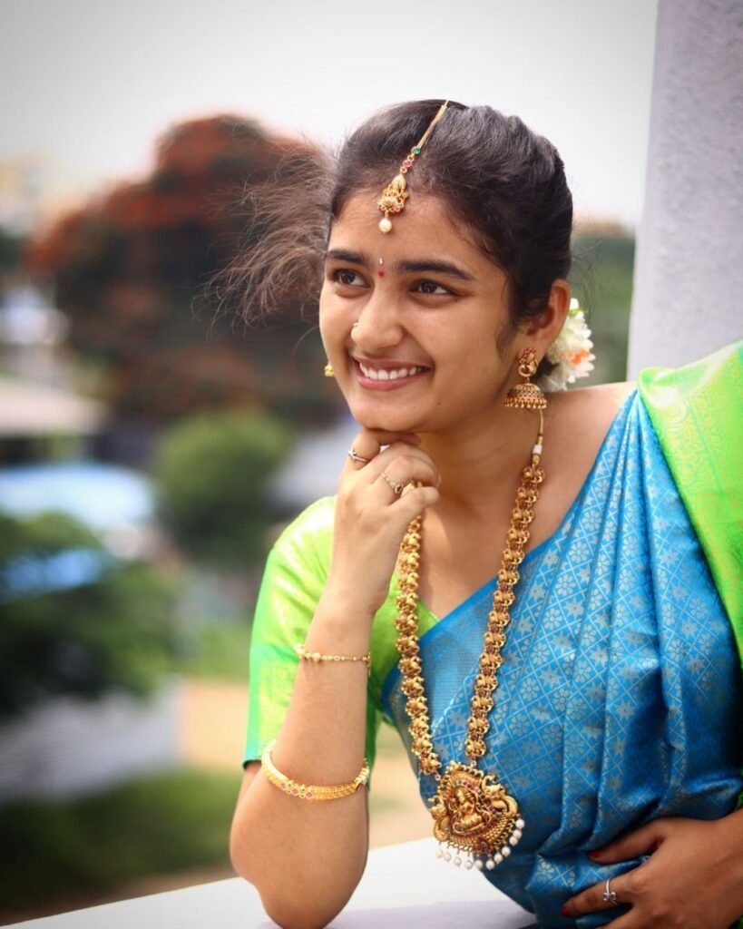 Indian Traditional Girl Images