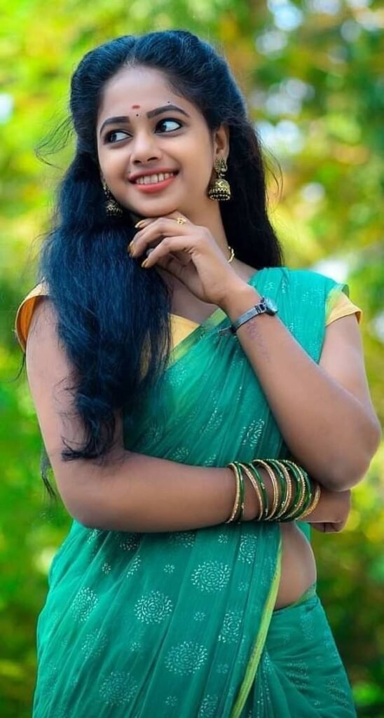 Indian Traditional Girls – Indian Traditional Women