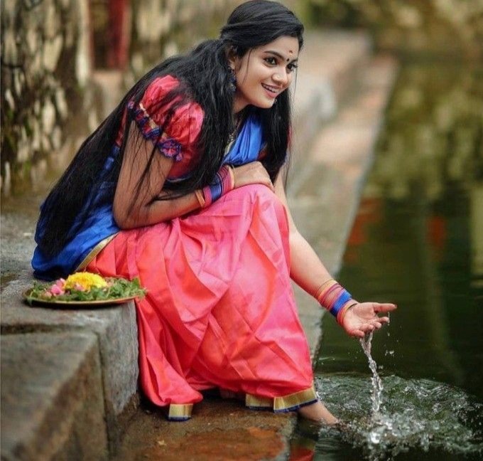 Indian Traditional Women – Indian Traditional Women