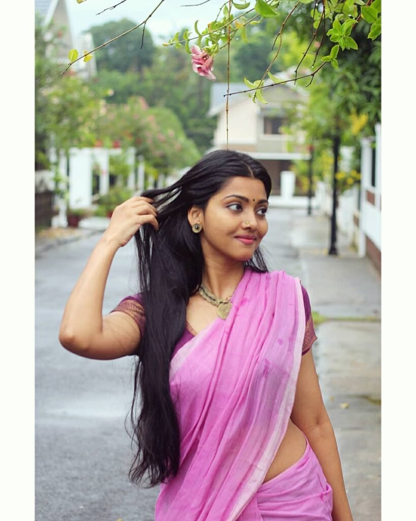 Beautiful Indian Girls Photos - Telugu Bucket