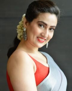 Manjusha-bigg boss 6 telugu bucket
