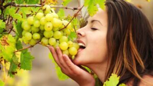 Health benefits of Grapes in Telugu