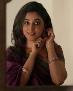 Indian Actress in Saree HD Images - 137