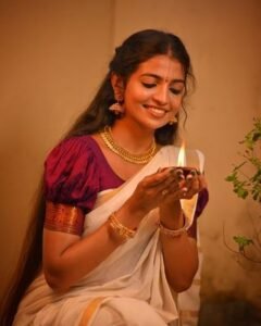 Diwali HD Images of Girls With Diya