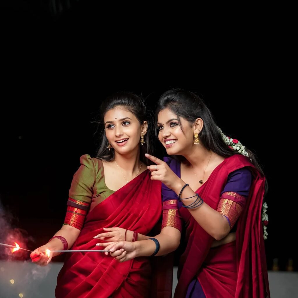 Top 20 Happy Diwali Images of Girls With Diya