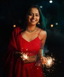 Top 20 Happy Diwali Images of Girls With Diya