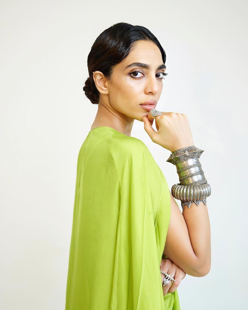 Sobhita Dhulipala Stunning HD Wallpapers